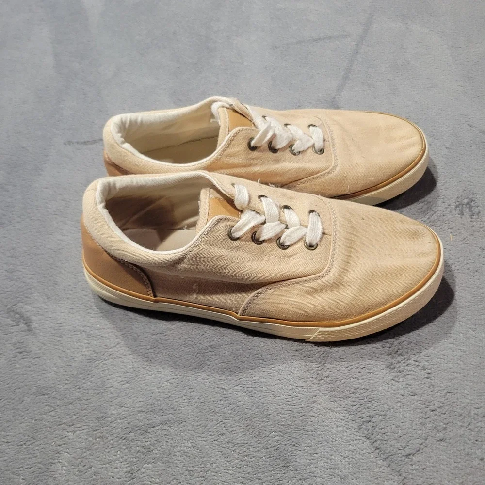 The Children Place Sneakers Boys Size 4 Tan Canvas Low Top Preppy Sailor Uniform